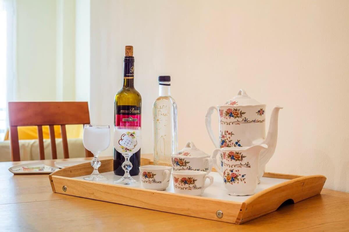 Athens Strawberry Hideaway - City Chic Retreat Extérieur photo