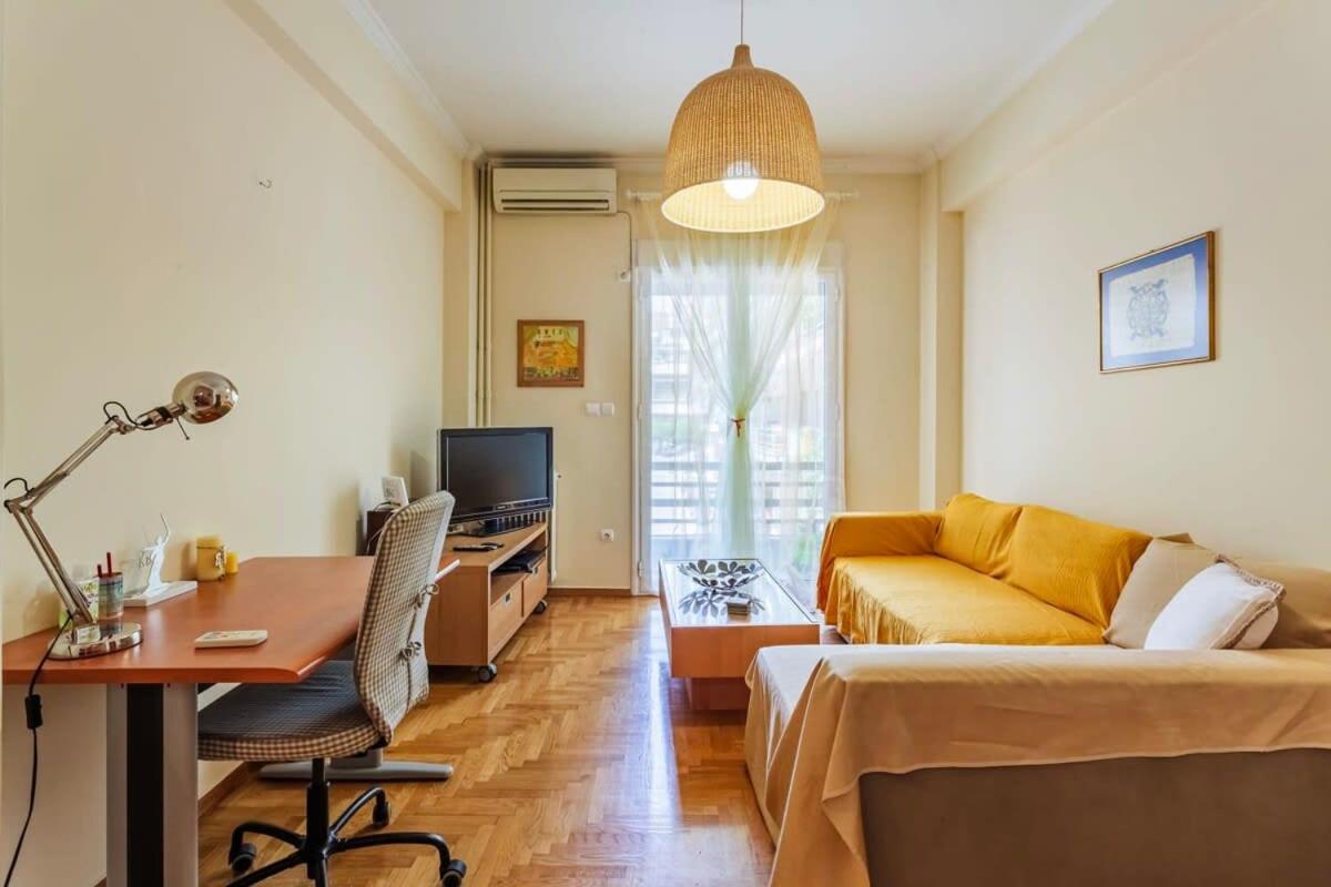 Athens Strawberry Hideaway - City Chic Retreat Extérieur photo